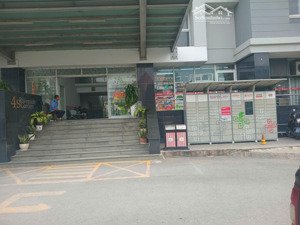 chính chủ bán shophouse thủ đức, vị trí căn góc, 2 mặt tiền, siêu đẹp.đang cho vinmart thuê.