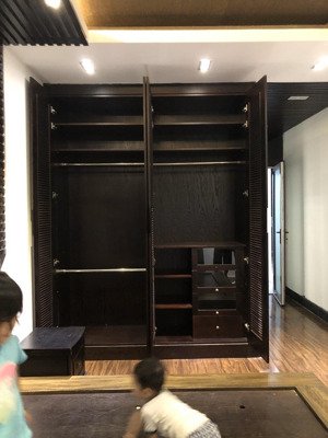 gia đình cho thuê cc 19 cộng hoà plaza q.tn. dt 120m2 3p 2wc, nt. giá 15tr. lh 