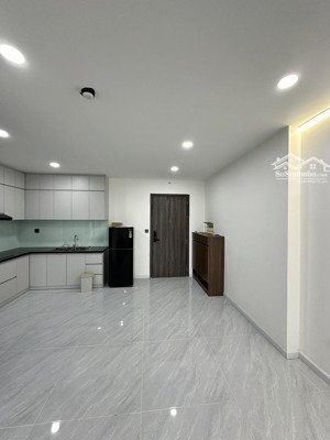 cần cho thuê căn hộ 1pn 53m2 giá chỉ 14tr dự án lavida plus. lh xem nhà 