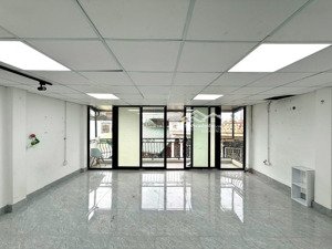 còn xót ! kim mã, phân lô, ô tô tránh, kinh doanh, văn phòng , thang máy, nở hậu đẹp. 80m*6t