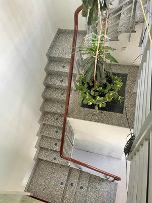 nhà đẹp góc 2 mặt tiền quận 2 giá chỉ 6,5 tỷ