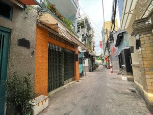 bán nhà riêng 38m2, ngang 5.2m - hẻm ô tô, đường thạch lam, quận tân phú