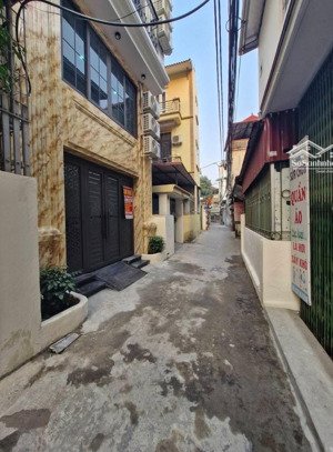 bán nhà phương canh, nam từ liêm: 70m x 7 tầng thang máy, ngõ thông oto qua.