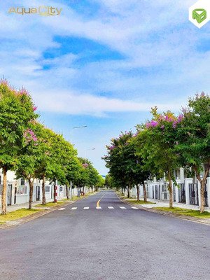 bán biệt thự song lập 10x20m - khu the suite, aqua city giá chỉ 10.7 tỷ. sẵn nhà nh hỗ trợ vay