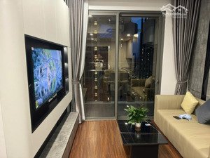 cơ hội vàng sở hữu căn 1n+ tòa m1, full nội thất, tầng trung, sẵn sổ, ban công tây nam giá 3 tỷ4