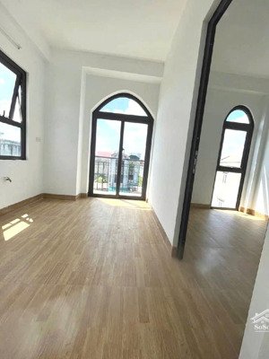 nhà phúc lợi, 42m2, căn góc mt 5m - 6.75 tỷ tl - 5 tầng