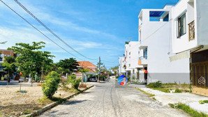 bán đất mặt tiền võ văn dũng tđc hòn xện, bắc nha trang(73,6m2 - 4,5 tỷ)