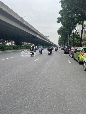 bán toà nhà 8 tầng mặt phố nguyễn chánh diện tích 72m mặt tiền 5m giá 55 ty