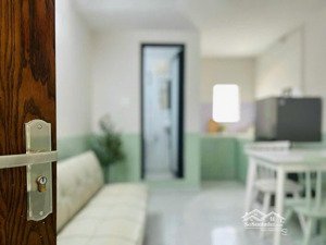 cho thuê phòng 1 trệt 1 lầu 40m2 ngã ba lò lu ngay fpt, hutech, ufm