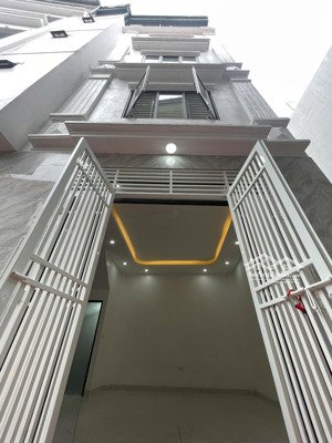 bán nhà thật: 5 tầng dương nội, hà đông, siêu hiếm còn sót lại, gần aeon hà đông