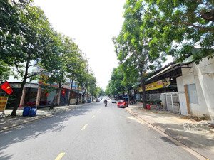 chính chủ cần bán gấp lô đất 213m2 cách dt741 5p, shr, gần các cụm kcn, cho thuê đầu tư 10tr/th