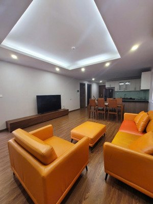cho thuê căn góc 2pn,2vs có slot ô tô đỗ hầm tòa udic westlake - võ chí công - tây hồ