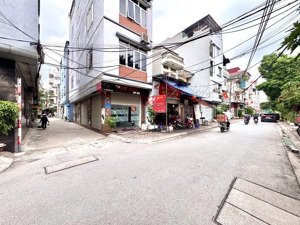 lô góc ô tô tránh phú diễn, 64m mt 4,5m, giá hơn 14 tỷ