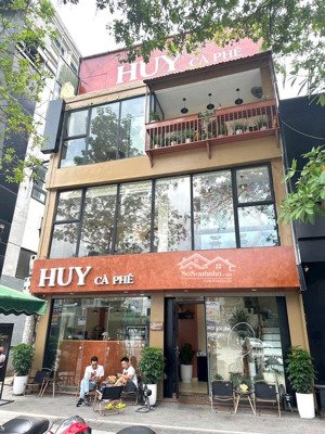 cần cho thuê nhà mặt phố trung kính, cầu giấy, hà nội. 90m2 x 3 tầng