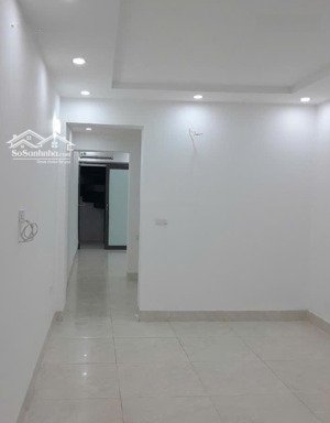 nhà đào tấn ngay gần hồ thủ lệ, công viên, view hồ, cạnh chợ, giá chỉ 3.6 tỷ