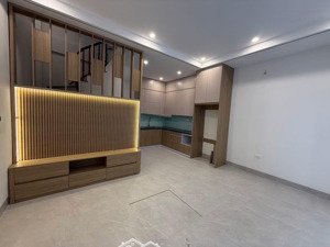 nhà mới cự khối - long biên nội thất cơ bản