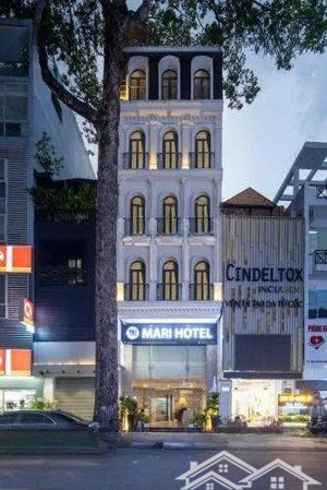 bán nhà mặt tiền vip đường 3 tháng 2, quận 10 - diện tích: 4x24m vỉa hè 10m, giá chốt 3x tỷ