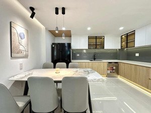 hẻm ô tô thông - phan xích long p2 phú nhuận - 60m2 - 5 tầng btct - chỉ 13.68 tỷ