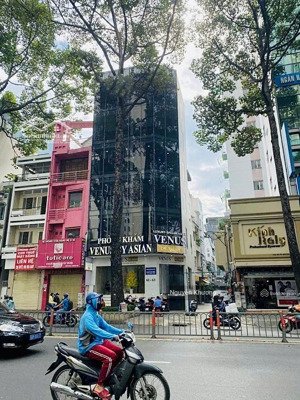 bán nhà mặt tiền ngang khủng 13m ngay trần não, quận 2 (dt: 13 x 25m) xd: hầm 6 tầng giá 60 tỷ