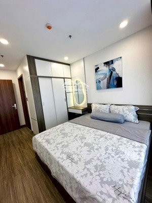 bán ngộp căn 2pn 2wc 70m2 full nội thất giá 2tỷ550