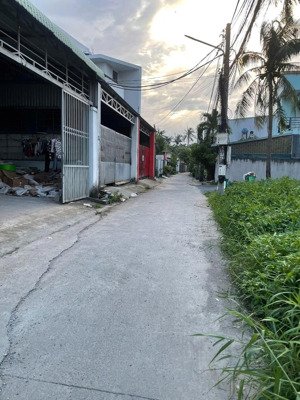 lô đất góc 2 mt full thổ cư 100m2 ngay tại vĩnh phú thuận an gần bệnh viện becamex