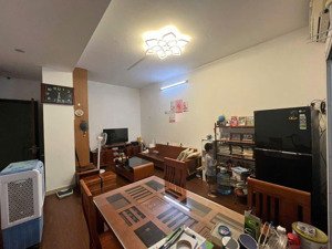 bán căn hộ ct1 cc cán bộ viện bỏng lê hữu trác, xa la hn, giá siêu hời 4,8 tỷ