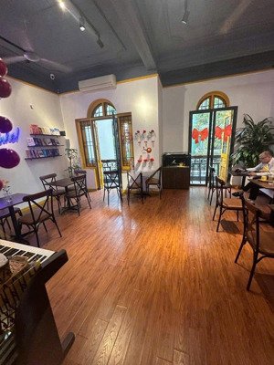 bán nhà mặt phố nghĩa đô mặt tiền 7m, dt 85m, siêu rẻ 40 tỷ.