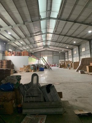 cho thuê nhà xưởng an phú đông quận 12. dt đất: 1900m, dt xưởng: 1400m