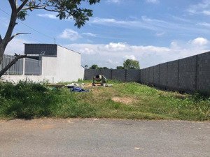 cần bán gấp lô đất chính chủ củ chi