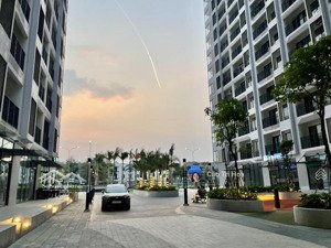 cho thuê 3pn, 3wc giá 9tr đã có 3 máy lạnh, bếp, máy giặt, giàn phơi. tại chung cư mt eastmark city