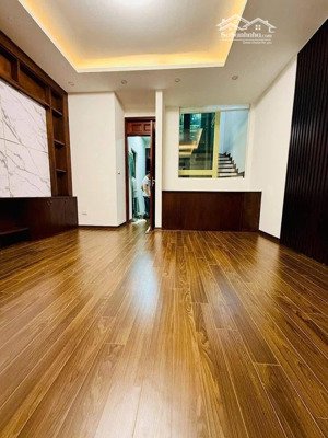 chính chủ bán nhà lê trọng tấn thanh xuân - gara ôtô, thang máy 57m2 giá tốt