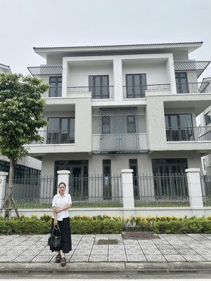 biệt thự ven sông giáp hà nội chỉ gần 60triệu/1m2 đất, quỹ căn cuối cùng-số lượng có hạn