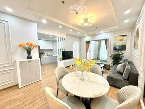 giá thật: chính chủ bán nhanh căn 2 ngủ tòa the diamond residence (brg) 63m2 giá 7 tỷ,lh 