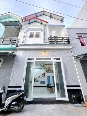 NHÀ TRỆT LẦU HẺM 387 ĐƯỜNG TRẦN NAM PHÚ