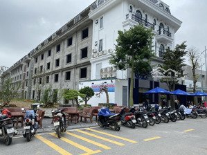 cần bán shophouse trục chính thị xã phú thọ, kinh doanh tốt, tăng giá cao.