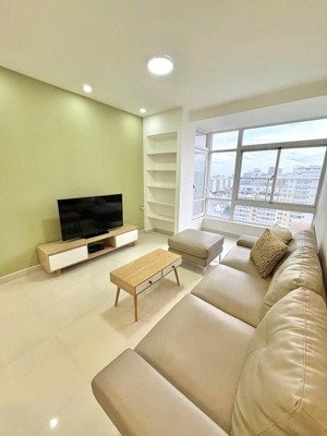 căn hộ như ảnh : 16 triệu có tl, 2pn 2wc full nt. còn nhiều căn tại chung cư sky garden3, quận 7