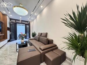 Bán Gấp Nhà 102 Vũ Xuân Thiều, Sài Đồng, Long Biên, 50m2, 5 Tầng, ô tô, full nội thất