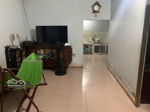 bán nhà cấp 4 có đất rộng hẻm xe hơi linh xuân, thủ đức 12x56m phong thủy đẹp