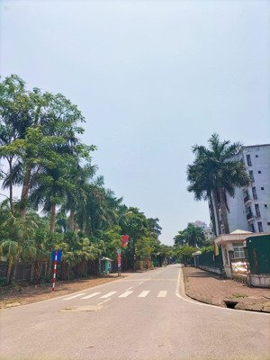 lô góc - đẹp nhất kiều mai - cầu diễn 100m2 mt 18m đường oto tránh, vỉa hè to, cây xanh 22.5 tỷ