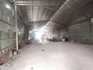 cho thuê kho đường đại lộ thăng long, vân côn, hoài đức. dt 800m2, cao 7m có điện 3fa. giá 24tr/th