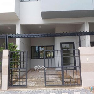 cho thuê nhà phố nguyên căn khu compound