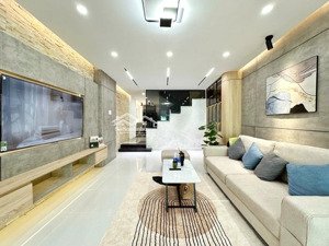 luxury phan xích long 5 tầng siêu phẩm nội thất - hẻm ô tô sát bv hoàn mỹ