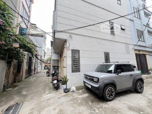 7,3 tỷ cho một siêu phẩm phố ngọc thuỵ - ô tô đỗ cửa - tiện ích - full nội thất - dt 33m2 x mt 4,9m