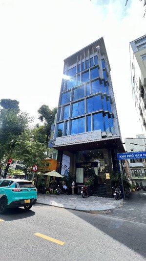 bán toà nhà góc 2 mt đinh tiên hoàng p3 bình thạnh - dt 8x16m - xd 5 tầng st- hđt 100tr/m2 - giá 42