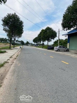 đất hiếm đường db12, thành phố mới, bình dương, hồ chí minh, thích hợp đầu tư kinh doanh