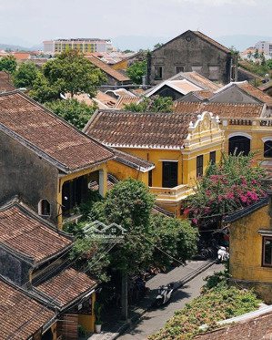 trung tâm phố cổ, 129m2, khách sạn mặt tiền bà triệu chỉ 21 tỷ hội an.