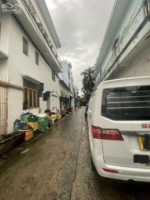 Bán nhà Đường Tân Quý, Quận Tân Phú, hẻm xe tải 6m, ngang 4.05m