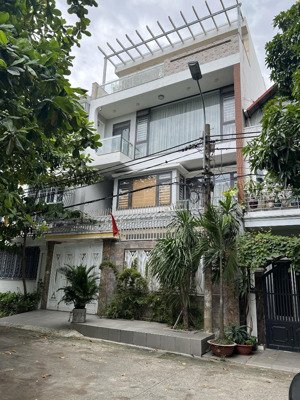 bán biệt thự 4 tầng đường 23 khu bên sông hiệp bình chánh , gần gigamaill phạm văn đồng
