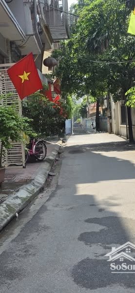 bán nhà yên bình hà đông dt 72/74m x 3t x mt 4m giá 17,8 tỷ có thương lượng