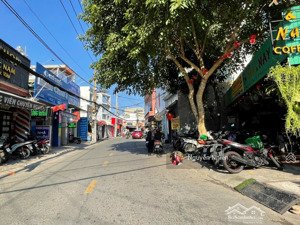 nhỉnh 50 tỷ đất rộng xây căn hộ dịch vụ - gần phạm văn đồng - 360m2(7x50m) hẻm xe tải 20 tỷ